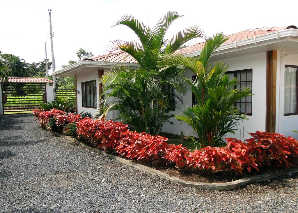 La Casa De La Abuela Villa Sucua Exterior photo